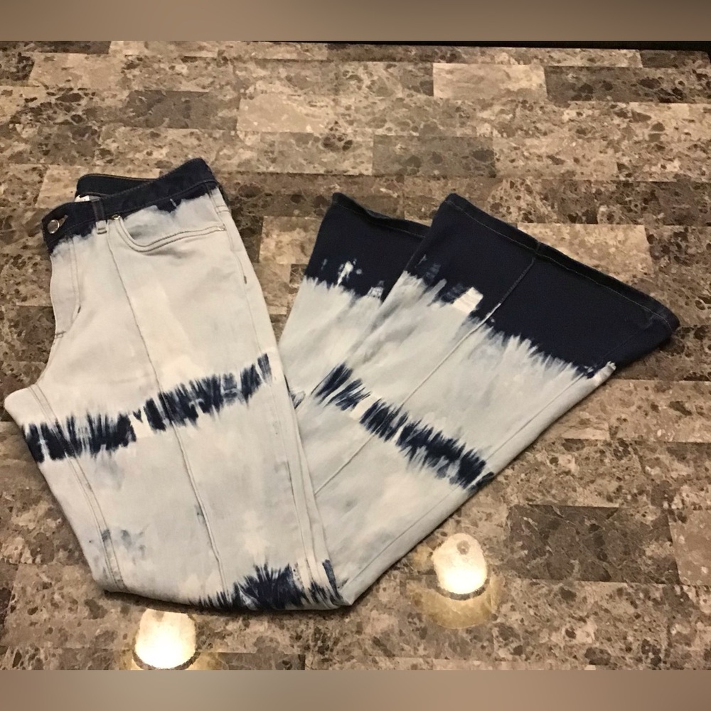 VENUS Tie-Dye Super Flare Bell Bottom Jean Size 8 Hippie Retro 70’s Stretch - Picture 7 of 13